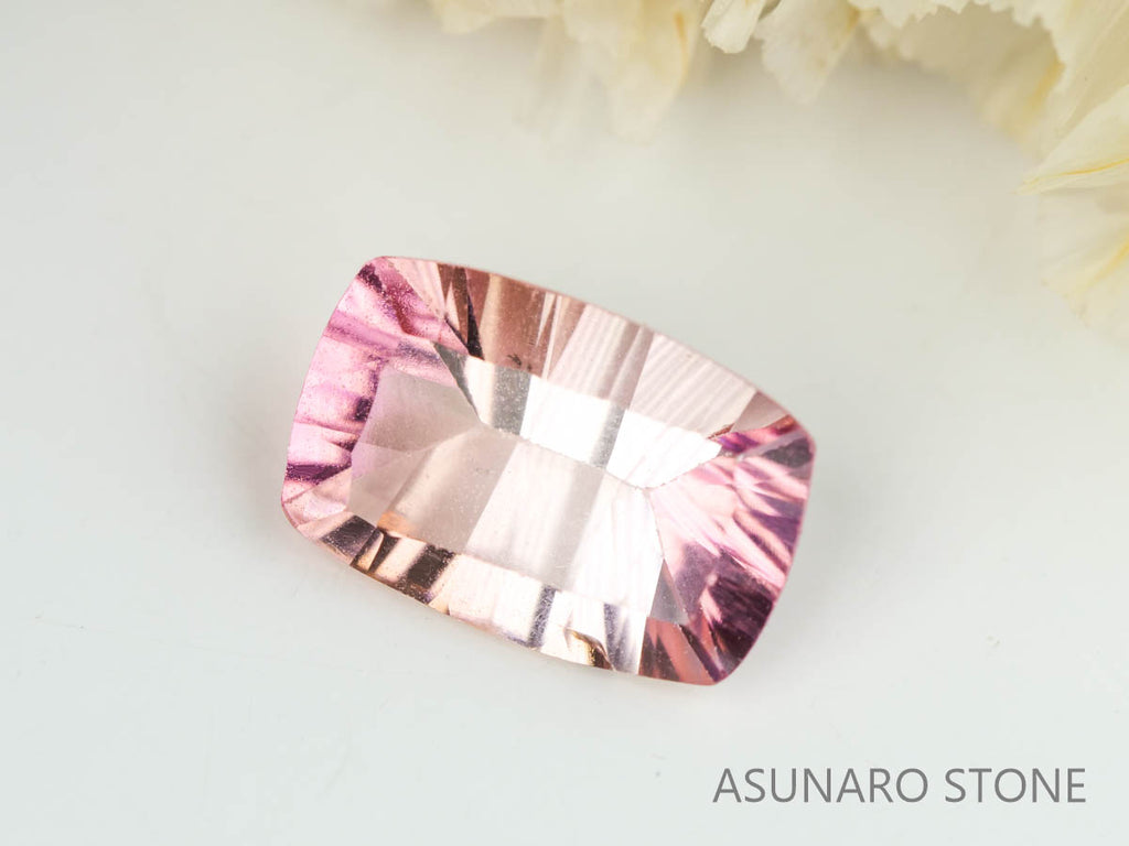 バイカラートルマリン　コンケーブカット　ルワンダ産　　1.50ct【230303-1537】