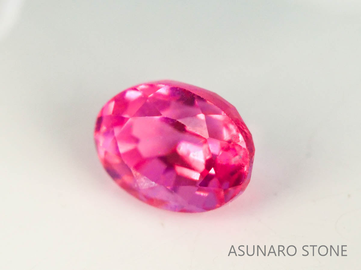 ホットピンクスピネル 　オーバルカット　スリランカ産　0.28ct　【230227-1516】