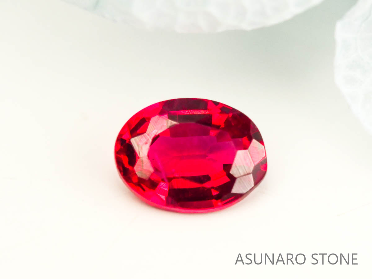 レッドスピネル 　オーバルカット　スリランカ産　0.17ct　【230227-1521】