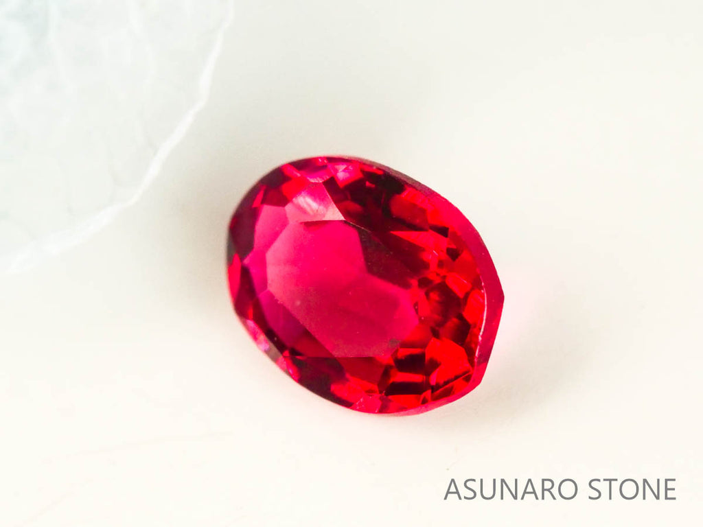レッドスピネル 　オーバルカット　スリランカ産　0.17ct　【230227-1521】