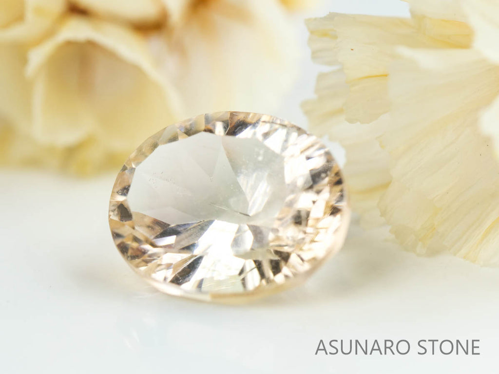 シャンパンカラートルマリン　コンケーブカット　ルワンダ産　　1.79ct【230303-1541】