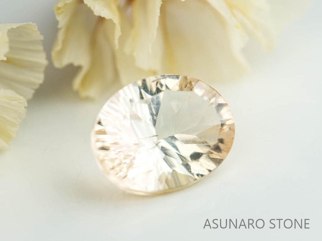 シャンパンカラートルマリン　コンケーブカット　ルワンダ産　　1.79ct【230303-1541】