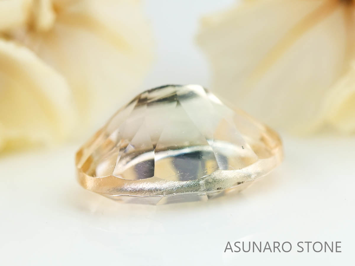 シャンパンカラートルマリン　コンケーブカット　ルワンダ産　　1.79ct【230303-1541】