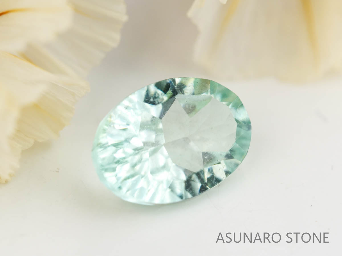 シーフォームトルマリン　コンケーブカット　ルワンダ産　　0.76ct【230303-1544】