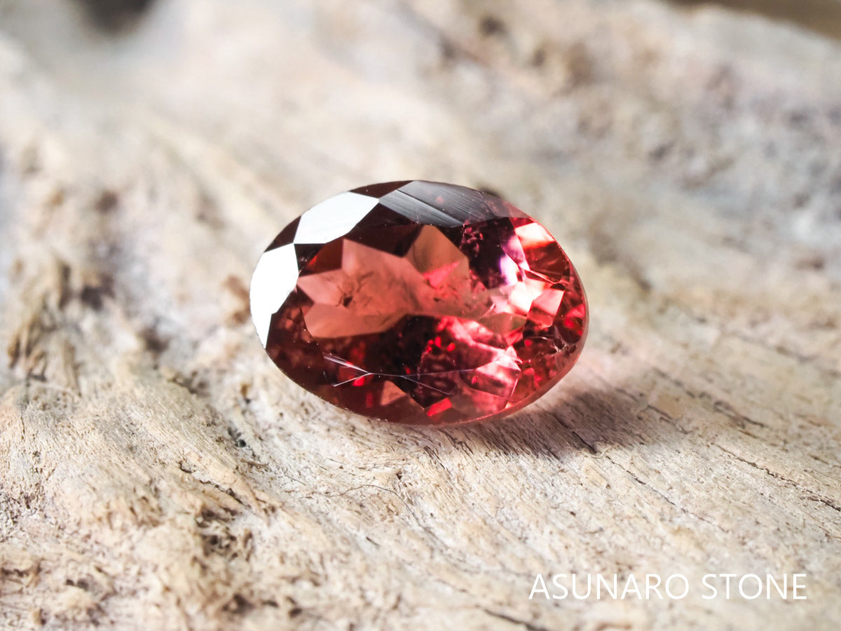 バイカラーピンクトルマリン オーバルカット コンゴ産 0.77ct【pt21030220】