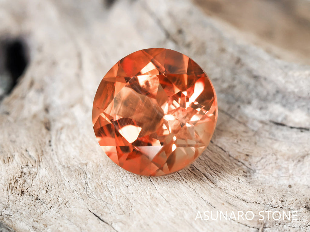 バイカラーオレゴンサンストーン  ラウンドカット アメリカ産 2.50ct【os21030229】