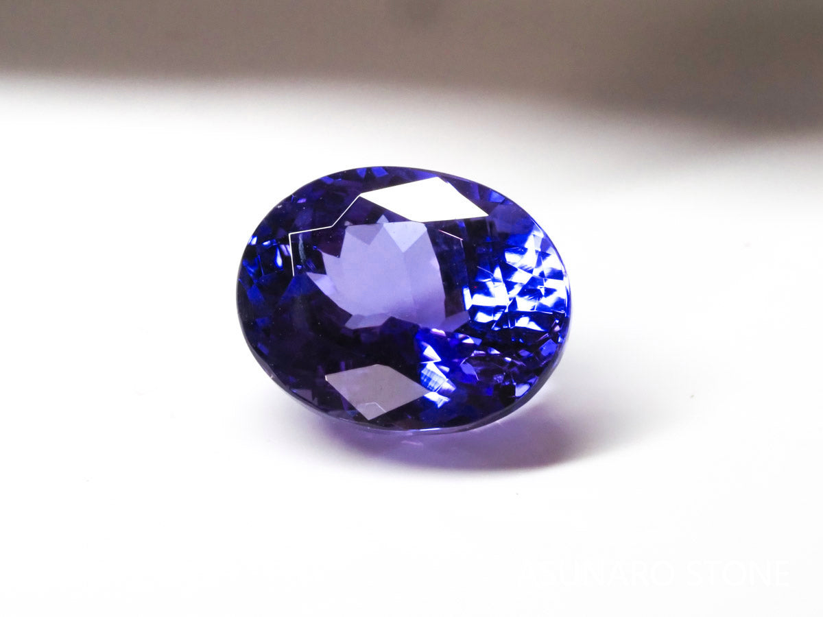 タンザナイト  オーバルカット タンザニア産 日独ソーティング付 4.24ct【tn21040237】