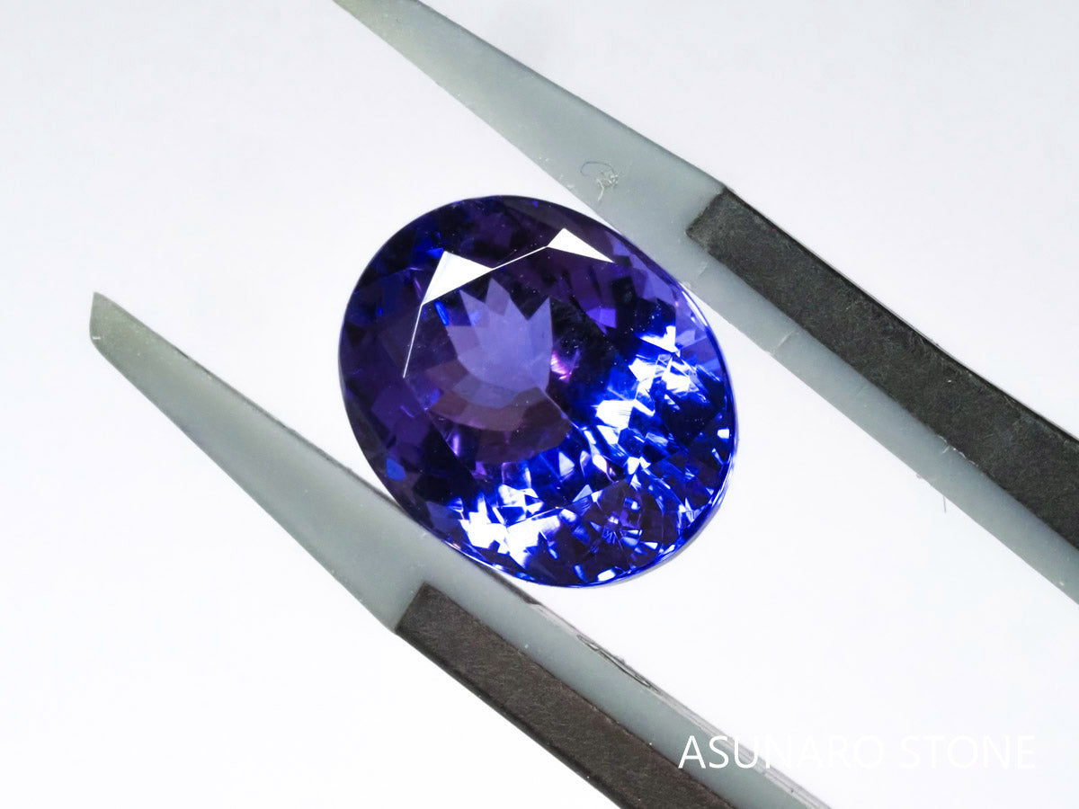 タンザナイト  オーバルカット タンザニア産 日独ソーティング付 4.24ct【tn21040237】