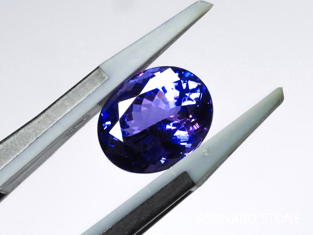 タンザナイト  オーバルカット タンザニア産 日独ソーティング付 4.24ct【tn21040237】