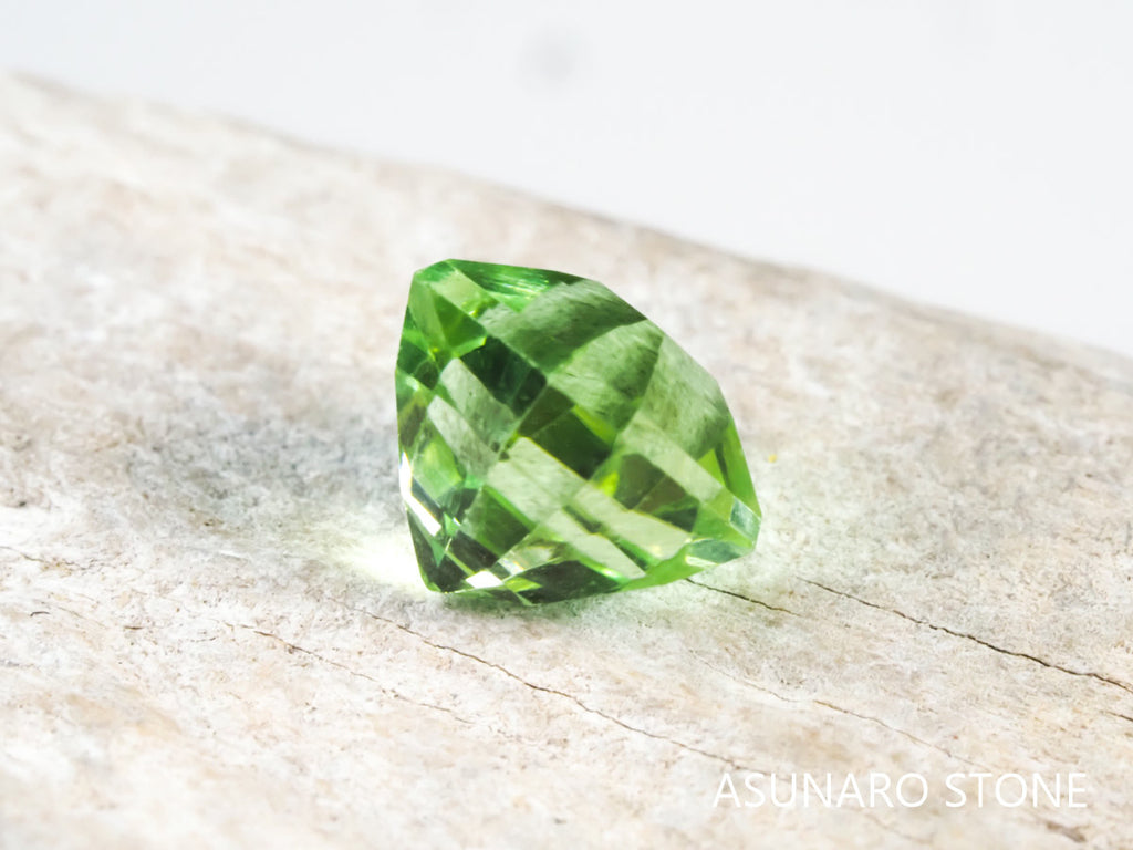 ミントカラートルマリン アッシャーカット アフガニスタン産 0.76ct【tm21040242】