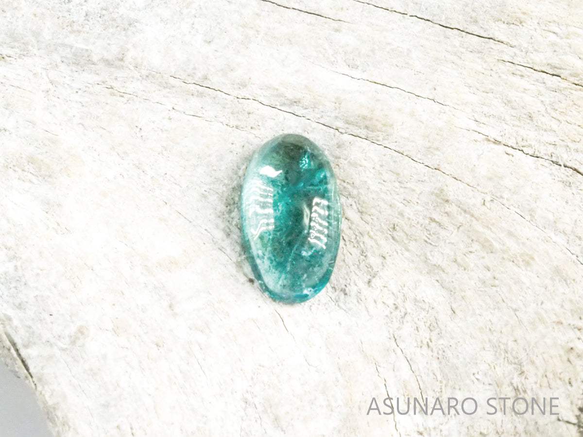 パライバトルマリン  カボション ブラジル産 0.16ct【pt21040271】