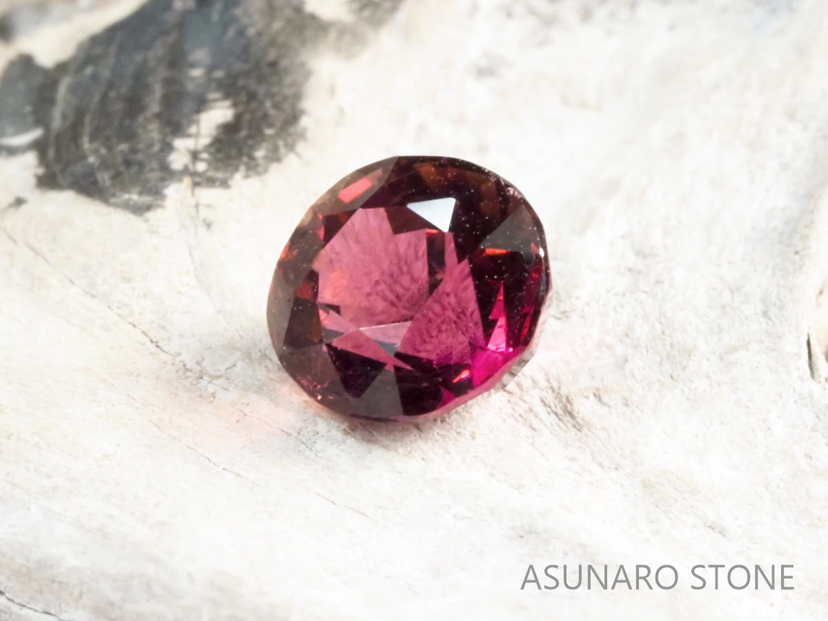 ピンクトルマリン オーバル コンゴ産 1.83ct【tm21040274】