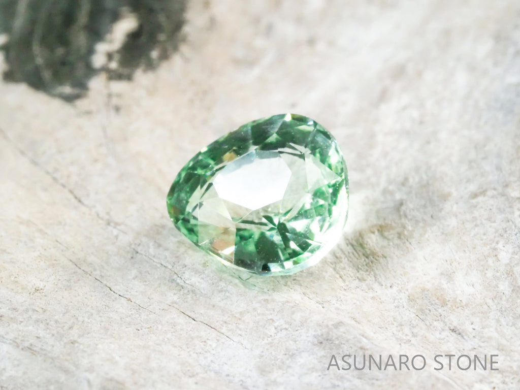 シーフォームトルマリン マロンカット アフガニスタン産 1.01ct【tm21030277】