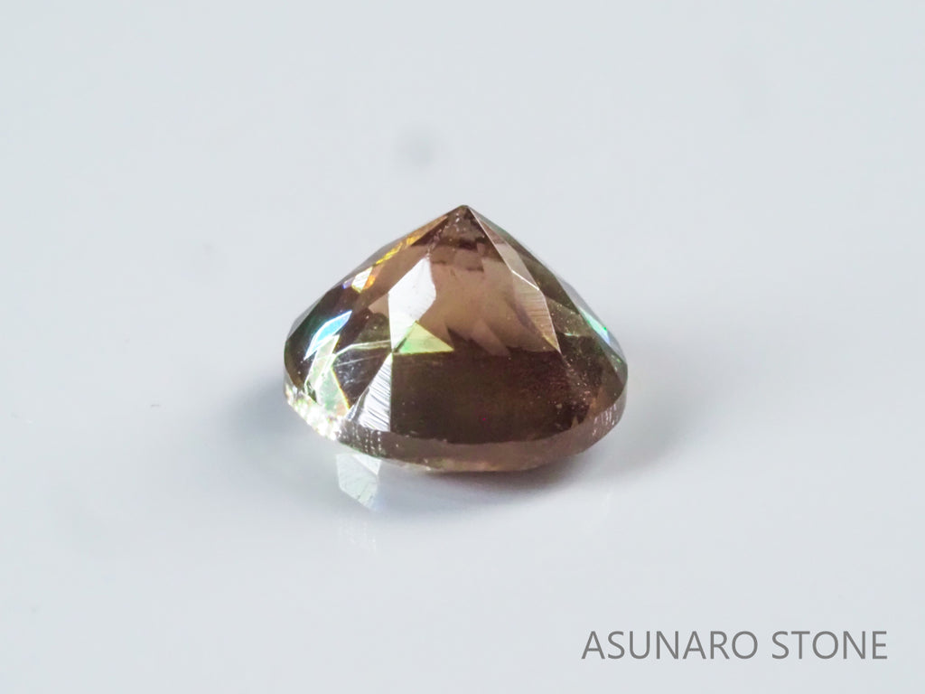 バイカラーオレゴンサンストーン ラウンドカット アメリカ産 0.81ct【os21040289】