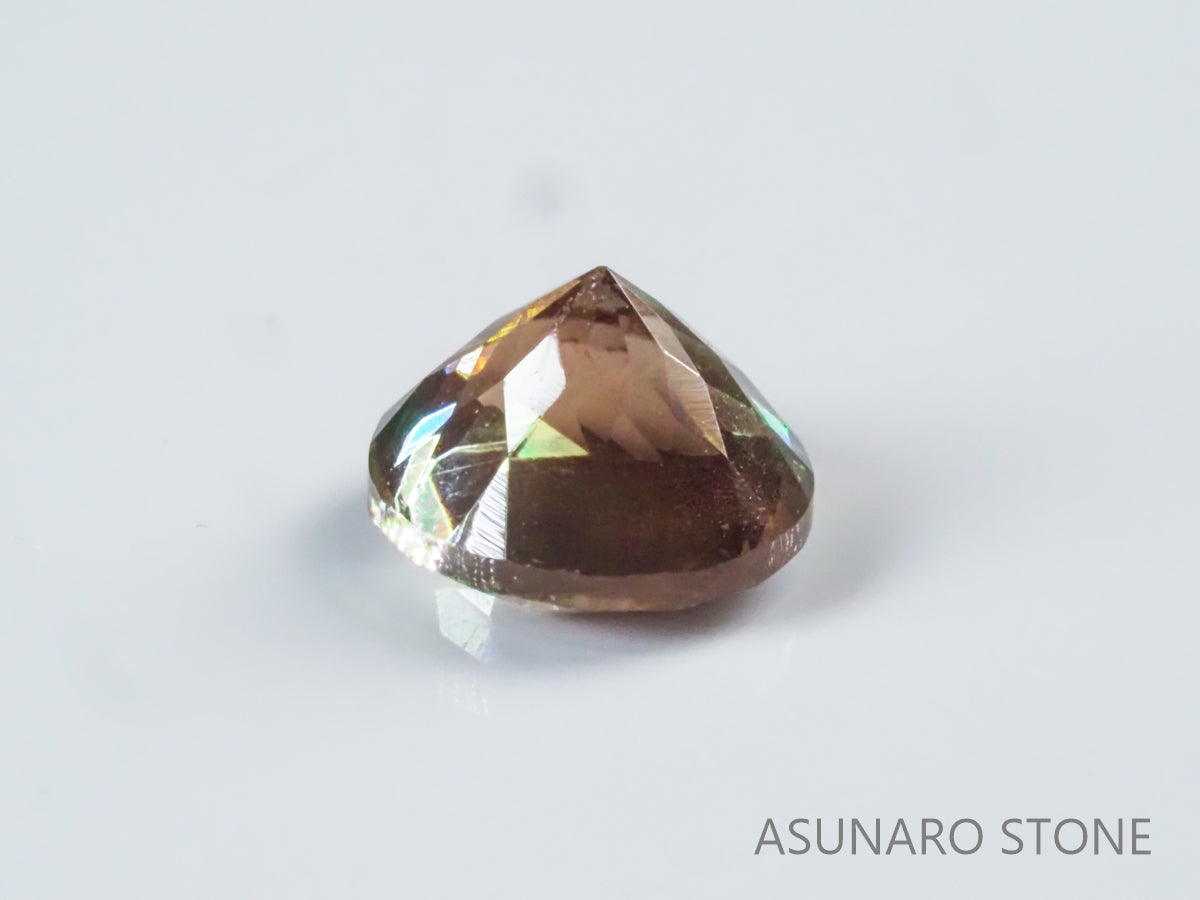 バイカラーオレゴンサンストーン ラウンドカット アメリカ産 0.81ct【os21040289】