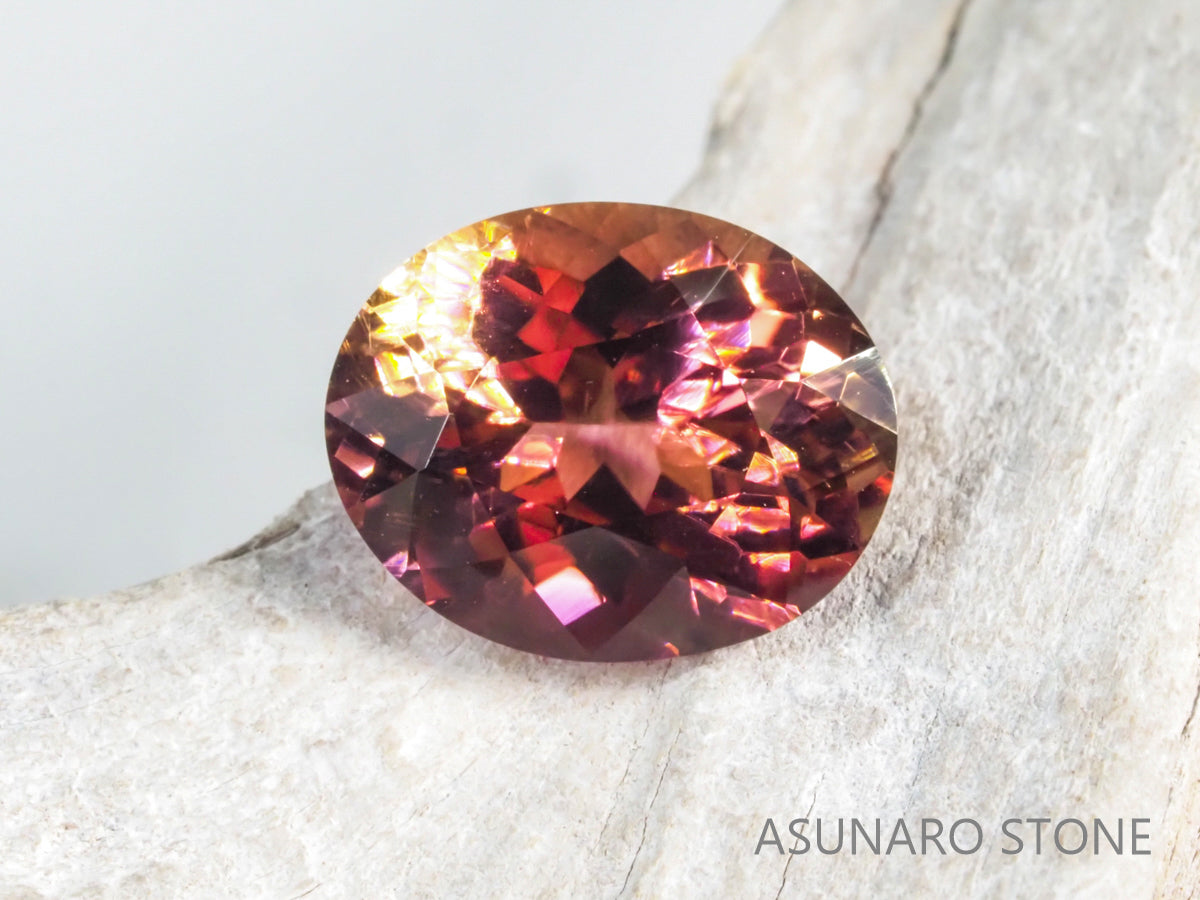 バイカラートルマリン オーバルカット ルワンダ産 3.37ct【tm210529-0291】