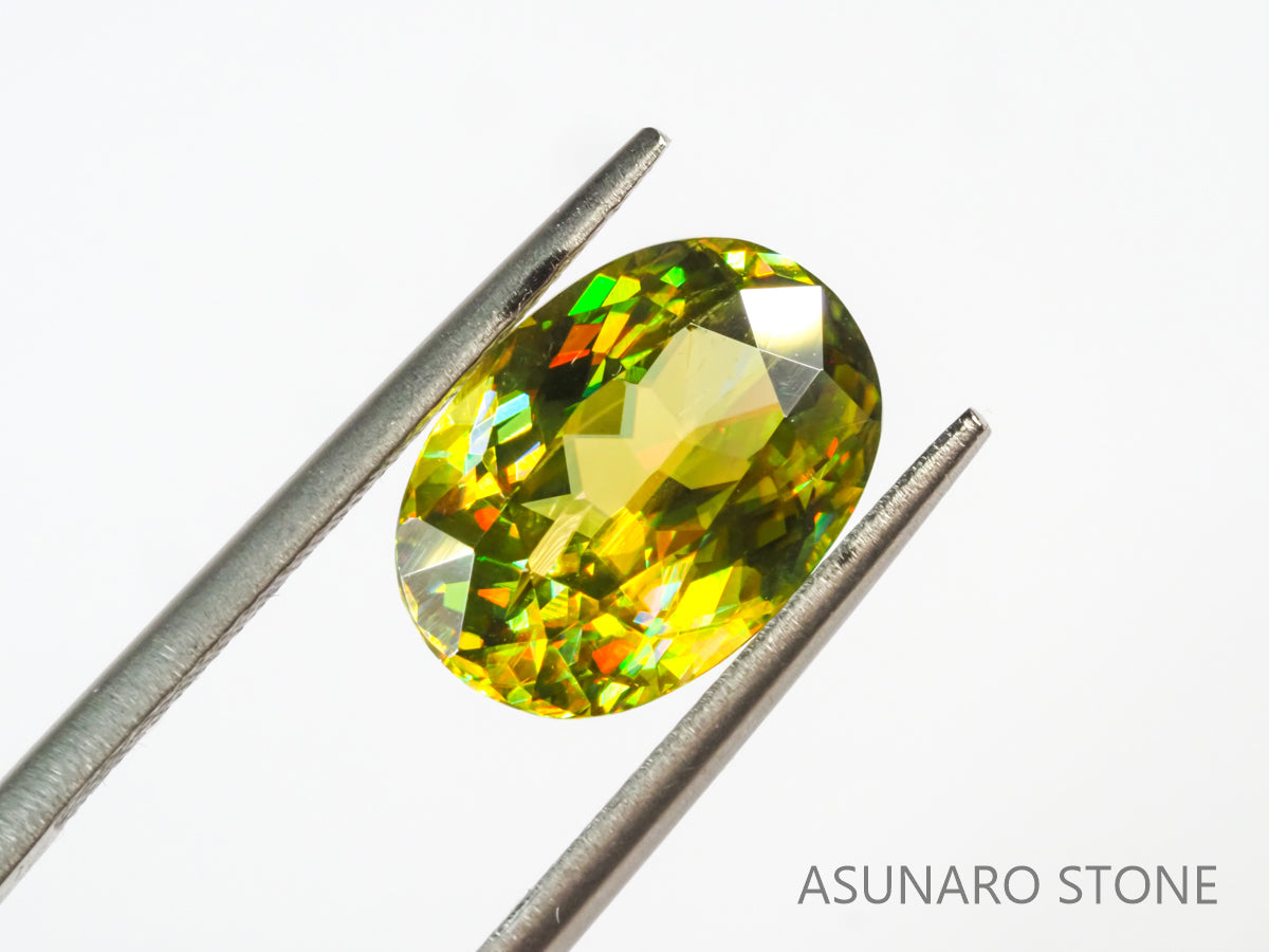 スフェーン オーバルカット マダガスカル産 3.78ct【sp210610-305】