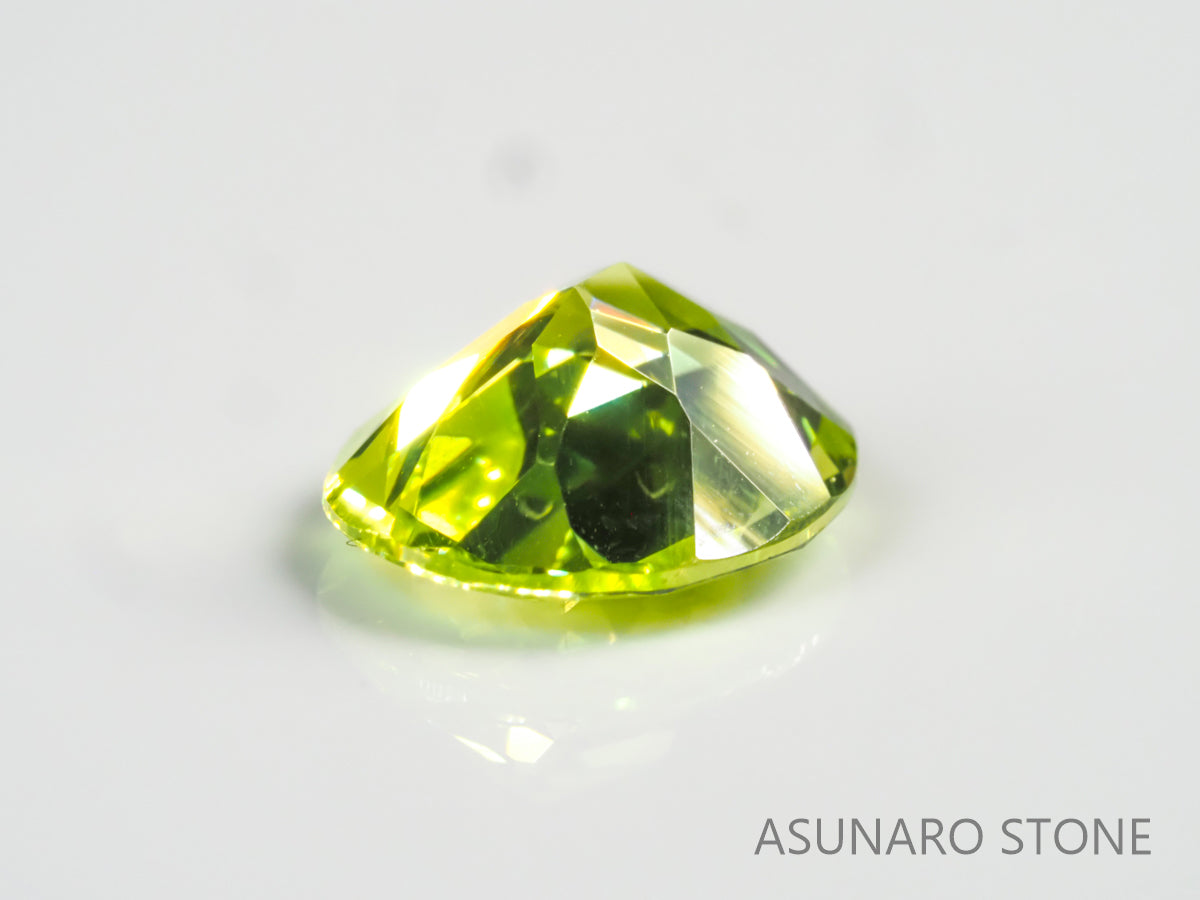 パロットクリソベリル オーバルカット インド・オリッサ産 1.73ct【pt2105306】