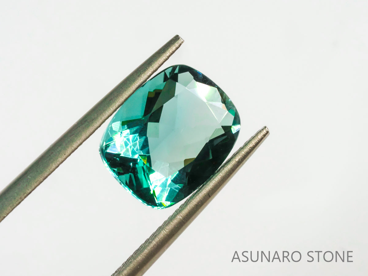 フローライト クッションカット イギリス・ロジャリー鉱山産 3.02ct【tm210605-0307】