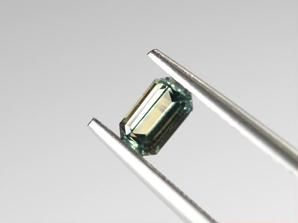 バイカラーサファイア エメラルドカット スリランカ産0.40ct【bs210703-431】