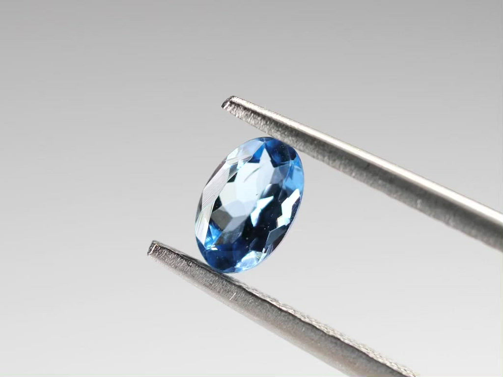 サンタマリアアクアマリン オーバルカット ブラジル産0.35ct【sa210827-473】